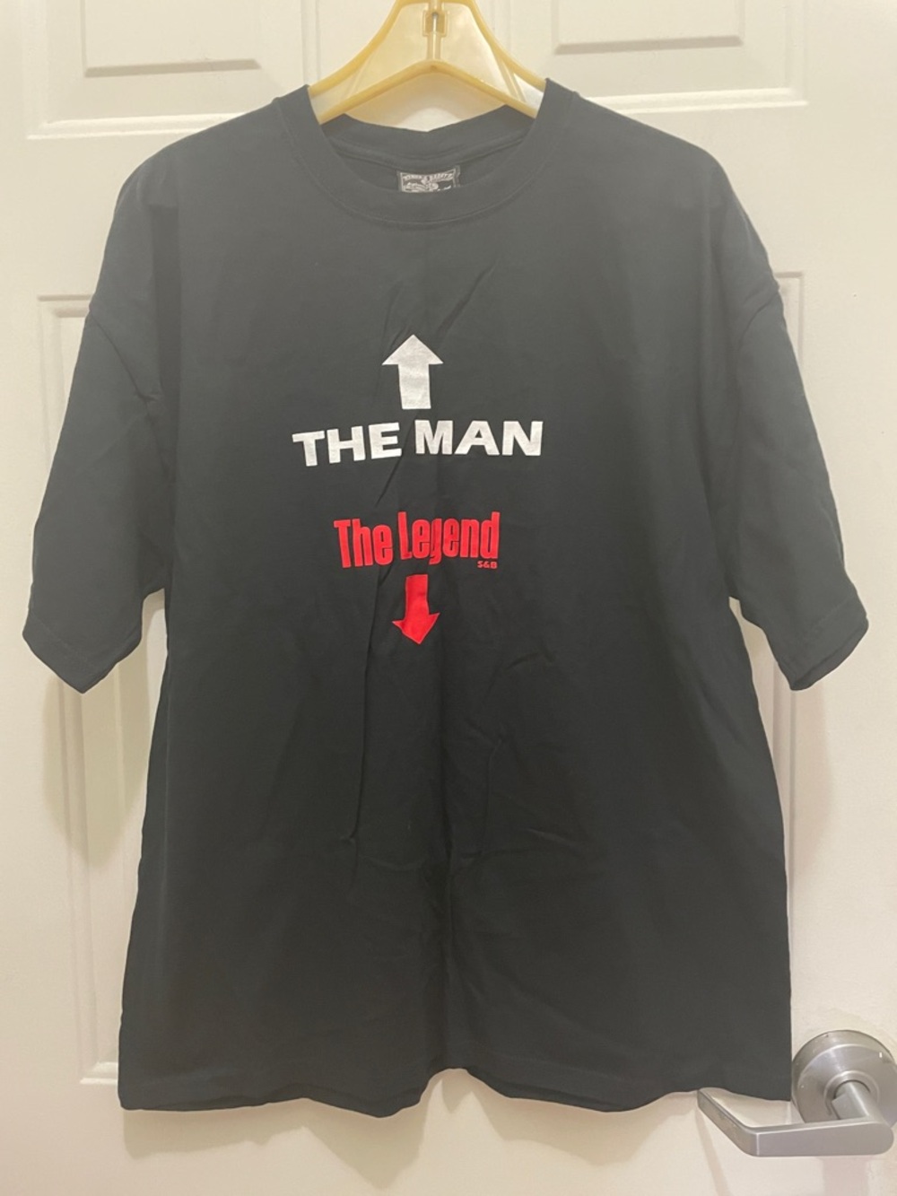 Steve & Barry's Black Short Sleeve Graphic Tee with White and Red Print